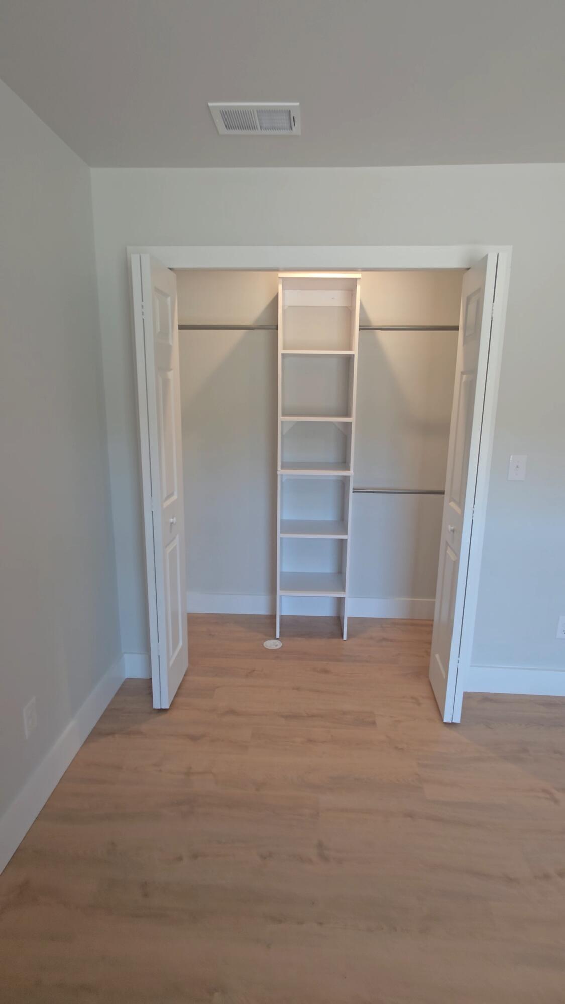 2975 East Valley Road Adrian, MI 49221 - Photo 7 of 28 Bedroom 1 Closet