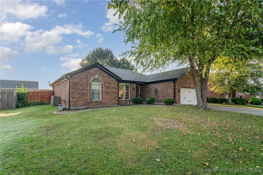 1036 Brookstone Court Georgetown, IN 47122 - Photo 3 of 29