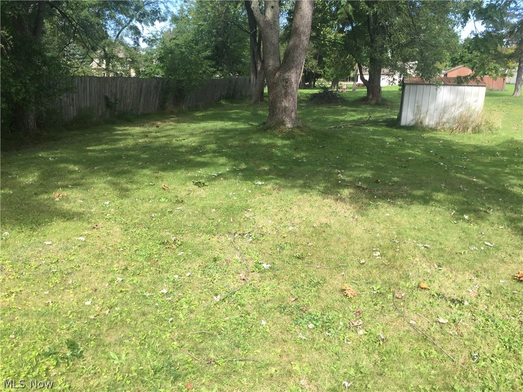 19782 Drake Road Strongsville, OH 44149 - Photo 3 of 5 Gallery Image 3