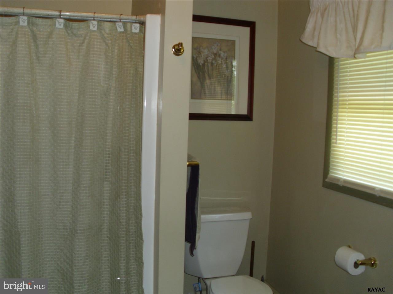 425 Days Mill Road York, PA 17403 - Photo 17 of 20 Gallery Image 17