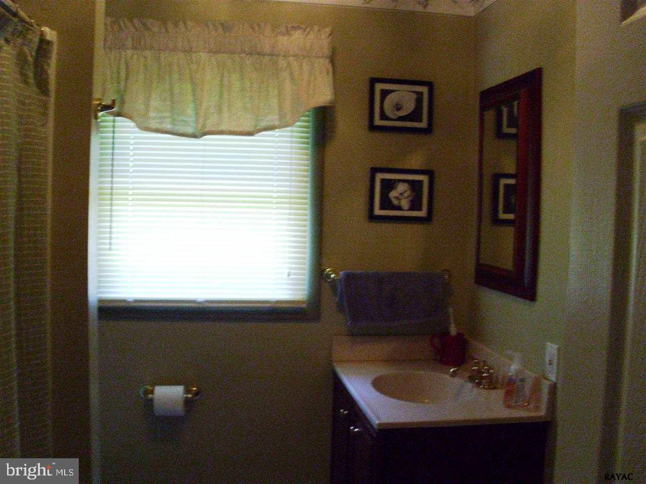 425 Days Mill Road York, PA 17403 - Photo 18 of 20 Gallery Image 18