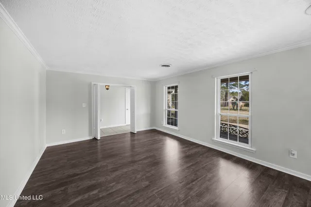 $250,000 | 5039 Forest Hill Road, Byram, MS 39272