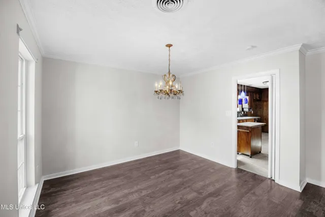 $250,000 | 5039 Forest Hill Road, Byram, MS 39272