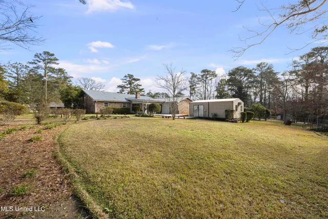 $250,000 | 5039 Forest Hill Road, Byram, MS 39272