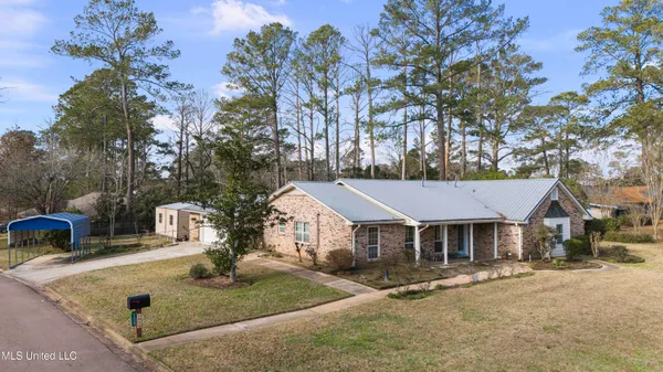 $245,000 | 5039 Forest Hill Road, Byram, MS 39272