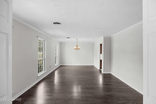 $250,000 | 5039 Forest Hill Road, Byram, MS 39272