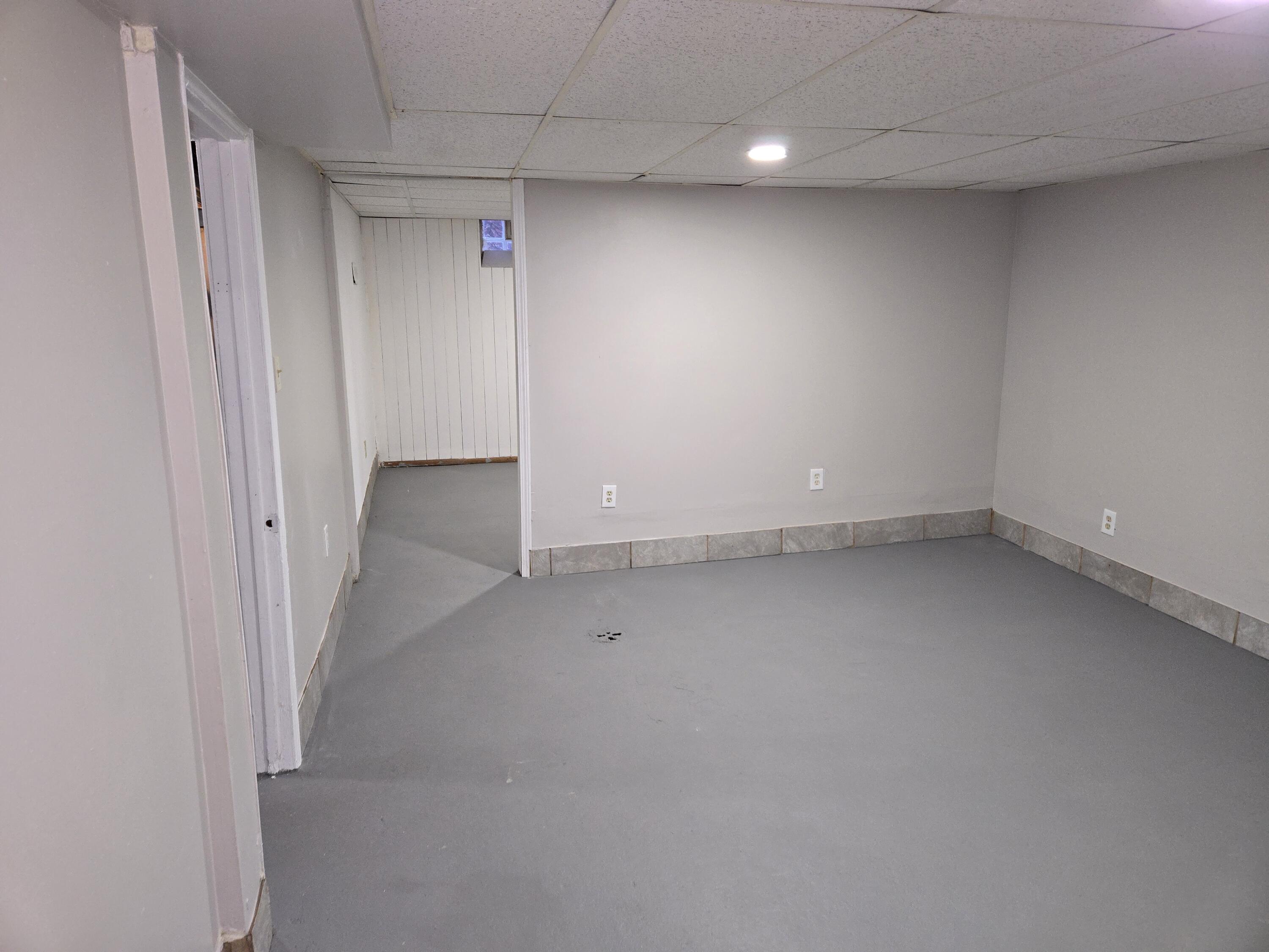 323 Amherst Street Inkster, MI 48141 - Photo 21 of 26 Br1 to Br 2