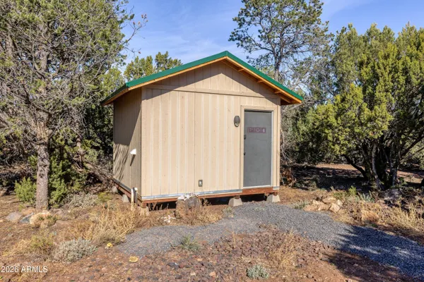 $765,000 | 124 County Road, Show Low, AZ 85901