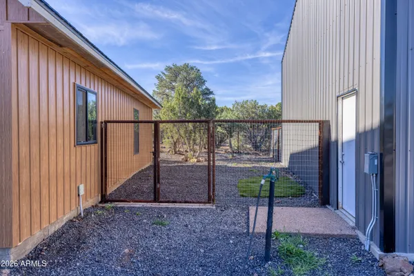 $765,000 | 124 County Road, Show Low, AZ 85901
