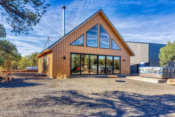 $765,000 | 124 County Road, Show Low, AZ 85901