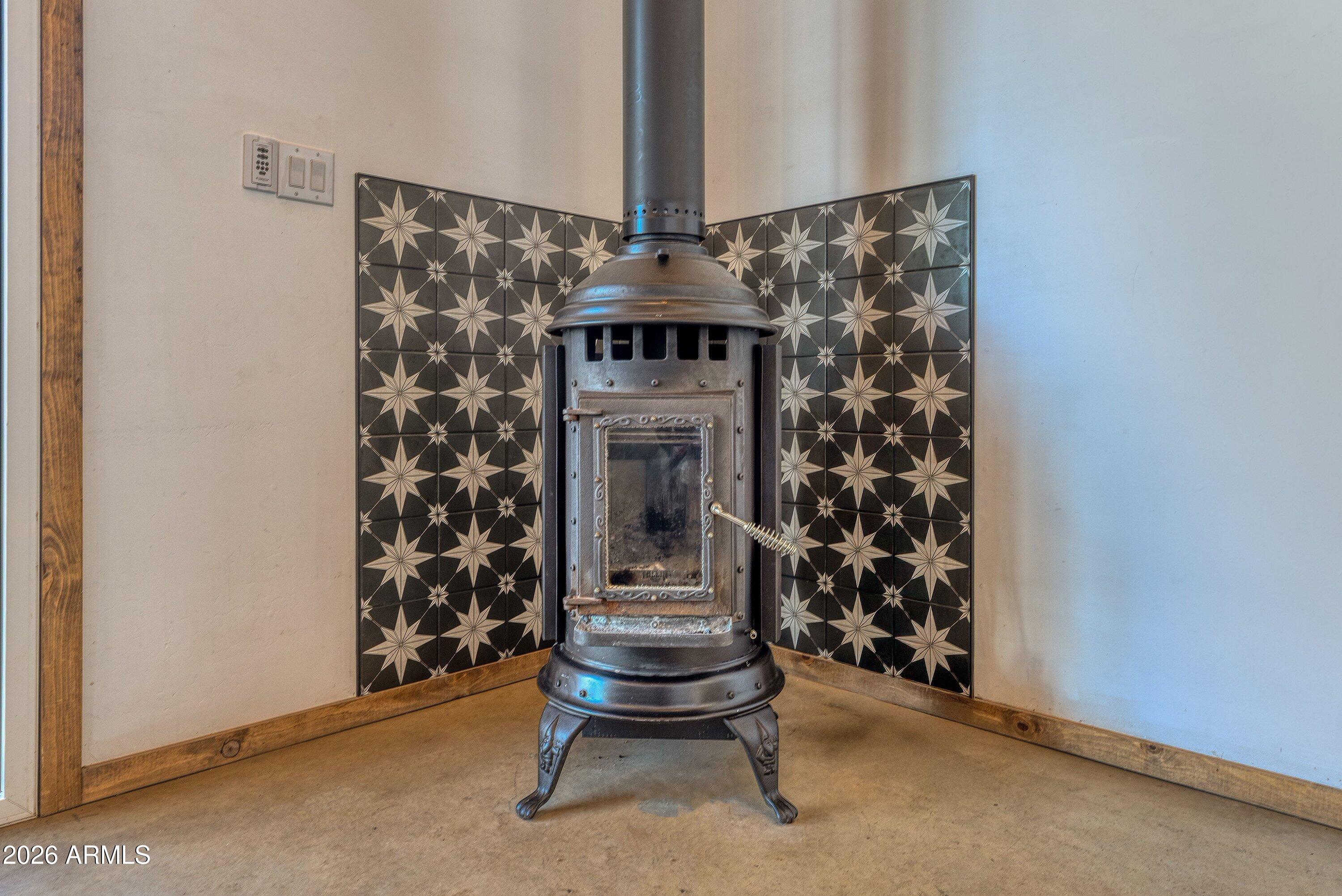 124 County Road Show Low, AZ 85901 - Photo 5 of 37 Wood Burning Stove