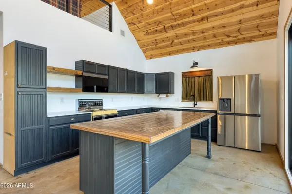 $765,000 | 124 County Road, Show Low, AZ 85901