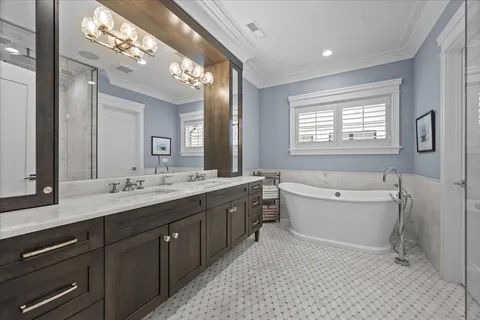 $3,145,000 | 1119 Forest Avenue, Wilmette, IL 60091