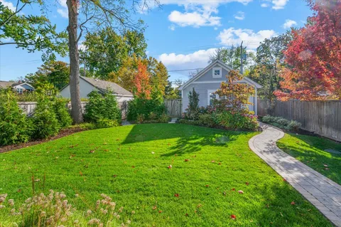 $3,145,000 | 1119 Forest Avenue, Wilmette, IL 60091