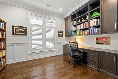 $3,145,000 | 1119 Forest Avenue, Wilmette, IL 60091