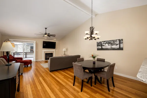 $289,900 | 1877 North Kenwyck Drive, Ypsilanti, MI 48198