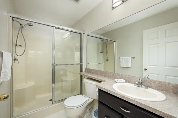 $289,900 | 1877 North Kenwyck Drive, Ypsilanti, MI 48198