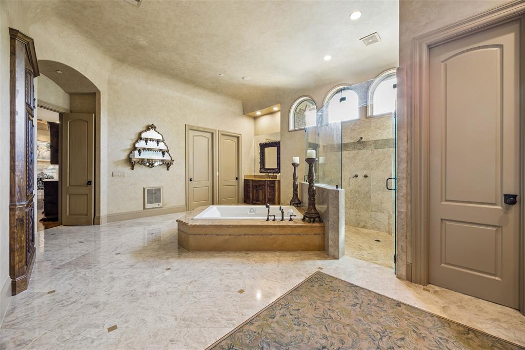 6416 Old Gate Road Plano, TX 75024 - Photo 19 of 40 Gallery Image 19