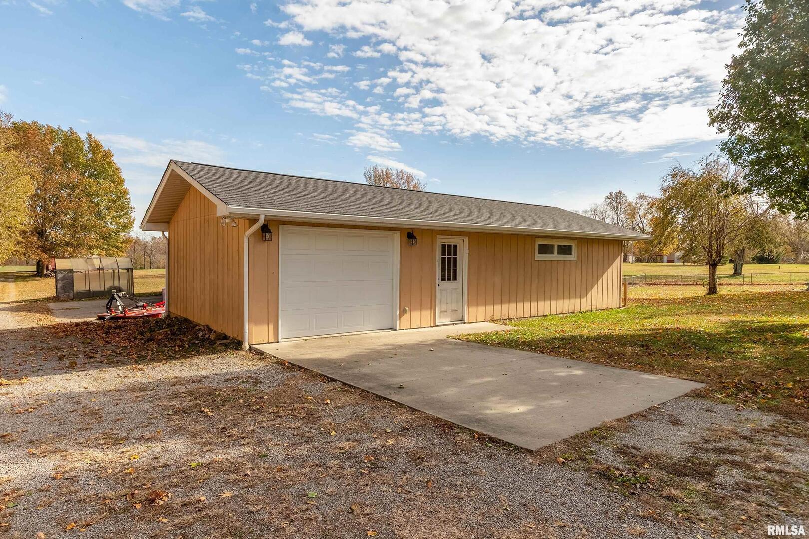 9784 Highway 127 Murphysboro, IL 62966 - Photo 46 of 60