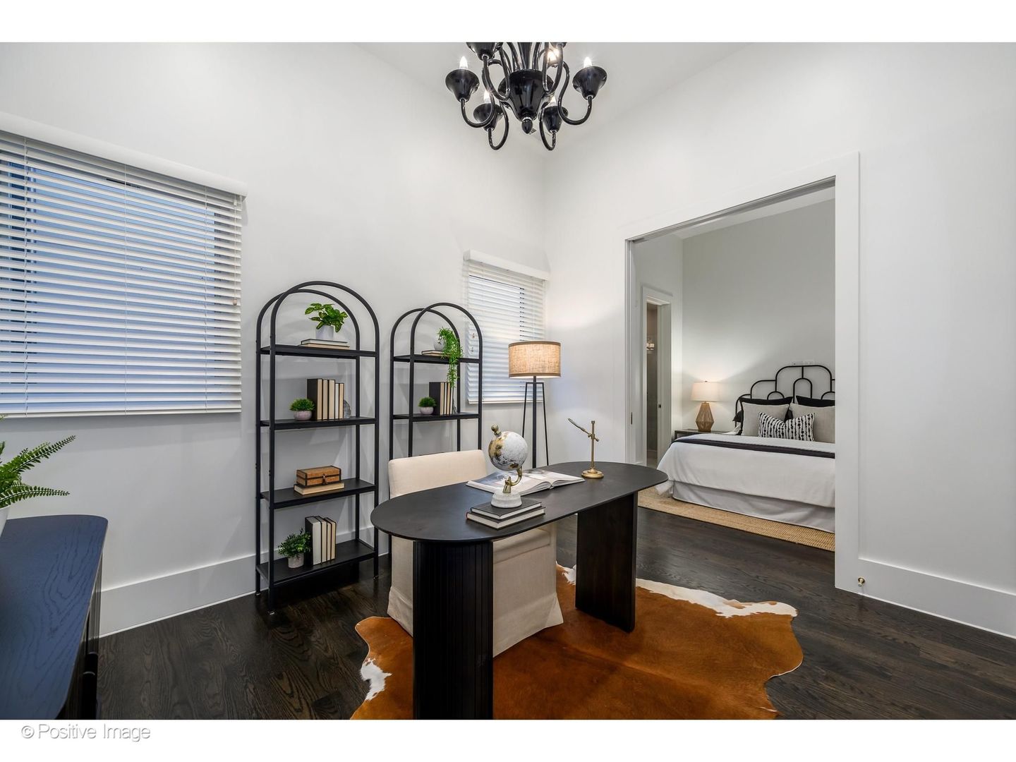 2037 West Division Street, Unit PH Chicago, IL 60622 - Photo 23 of 35