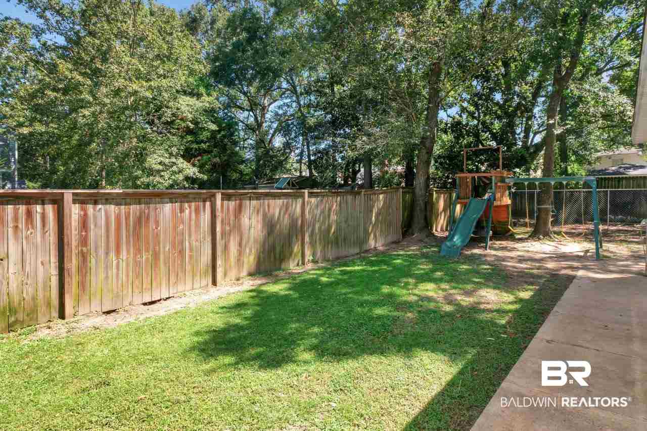 817 Wesley Avenue Mobile, AL 36609 - Photo 23 of 28
