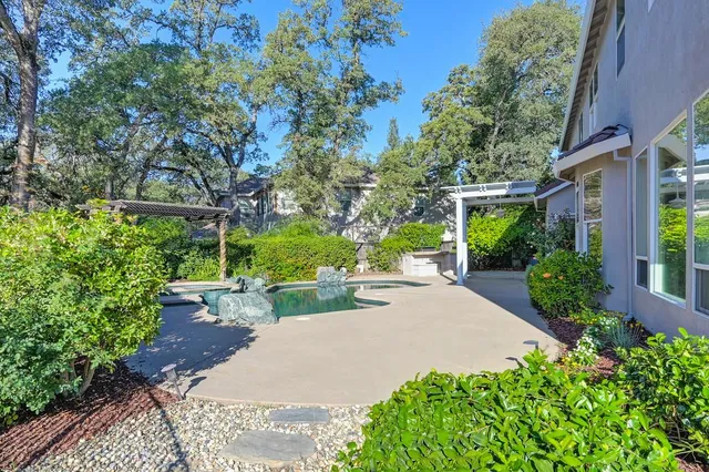$1,299,000 | 130 Eagleton Court, Granite Bay, CA 95746
