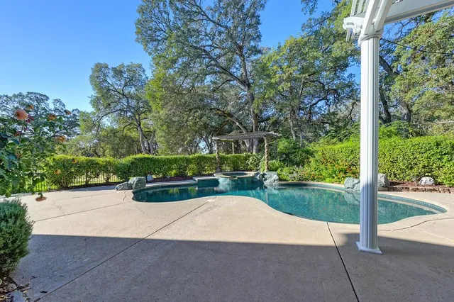 $1,299,000 | 130 Eagleton Court, Granite Bay, CA 95746