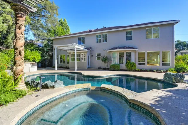 $1,299,000 | 130 Eagleton Court, Granite Bay, CA 95746