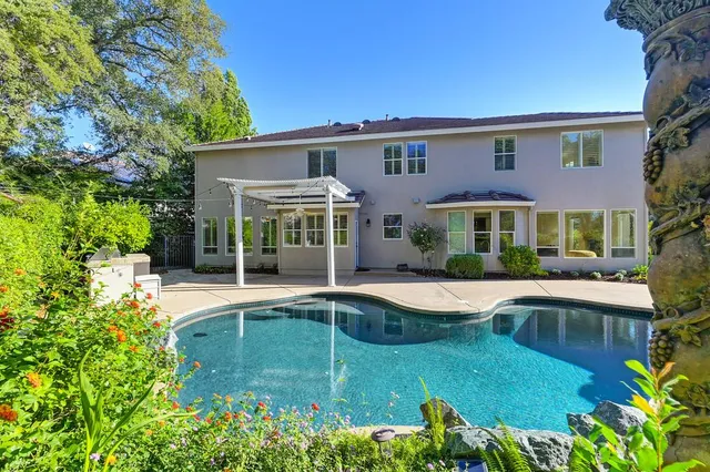 $1,299,000 | 130 Eagleton Court, Granite Bay, CA 95746