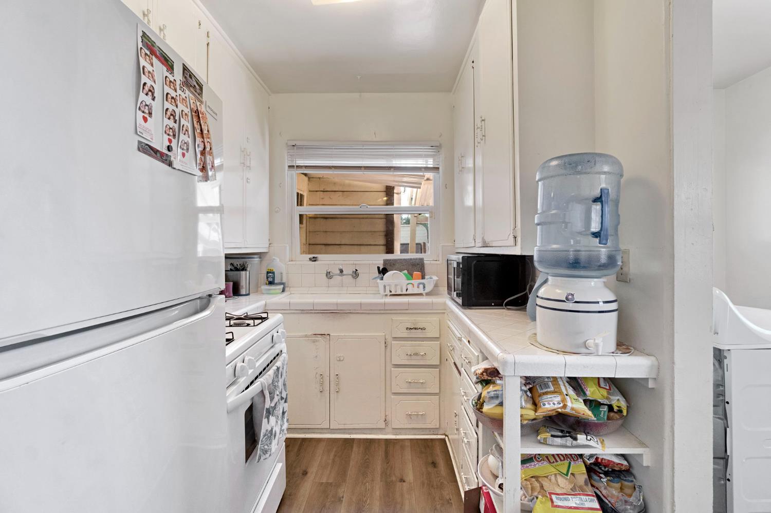 516 West 7th Street Madera, CA 93637 - Photo 11 of 34