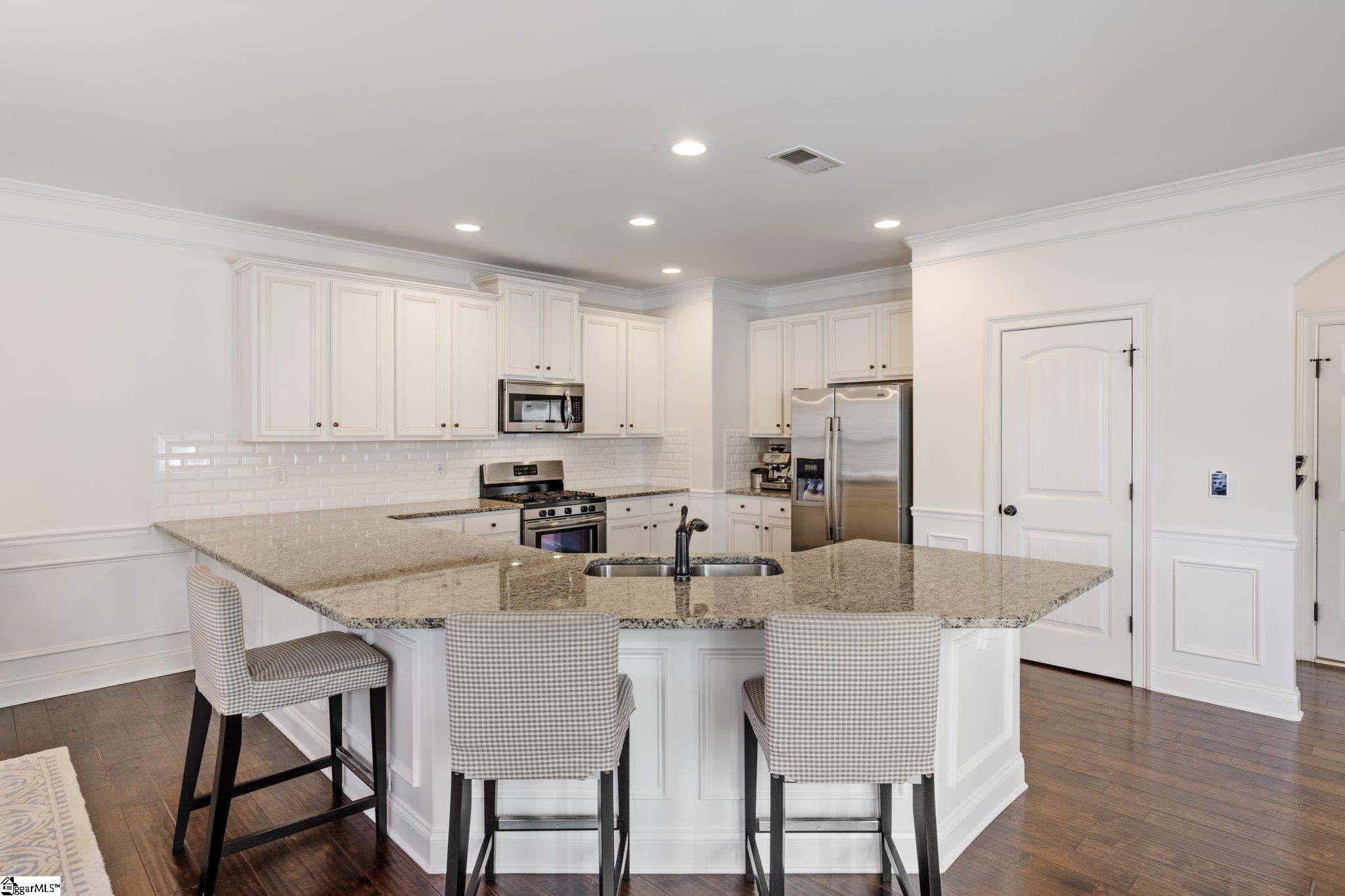 128 Ridgewater Court Fountain Inn, SC 29644 - Photo 10 of 36