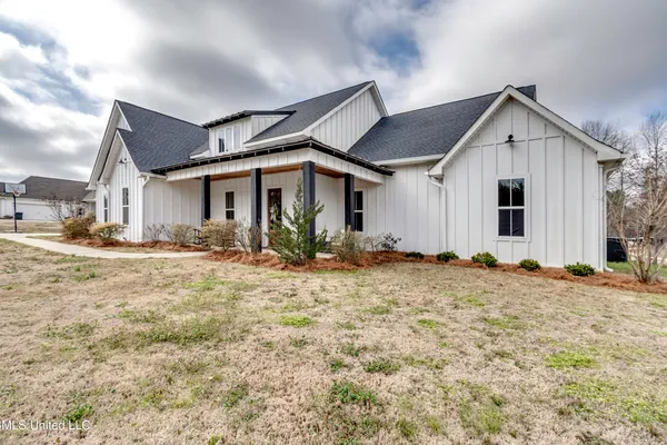 $615,000 | 158 Harrell Road, Pelahatchie, MS 39145