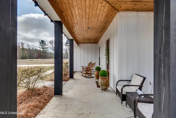 $589,000 | 158 Harrell Road, Pelahatchie, MS 39145