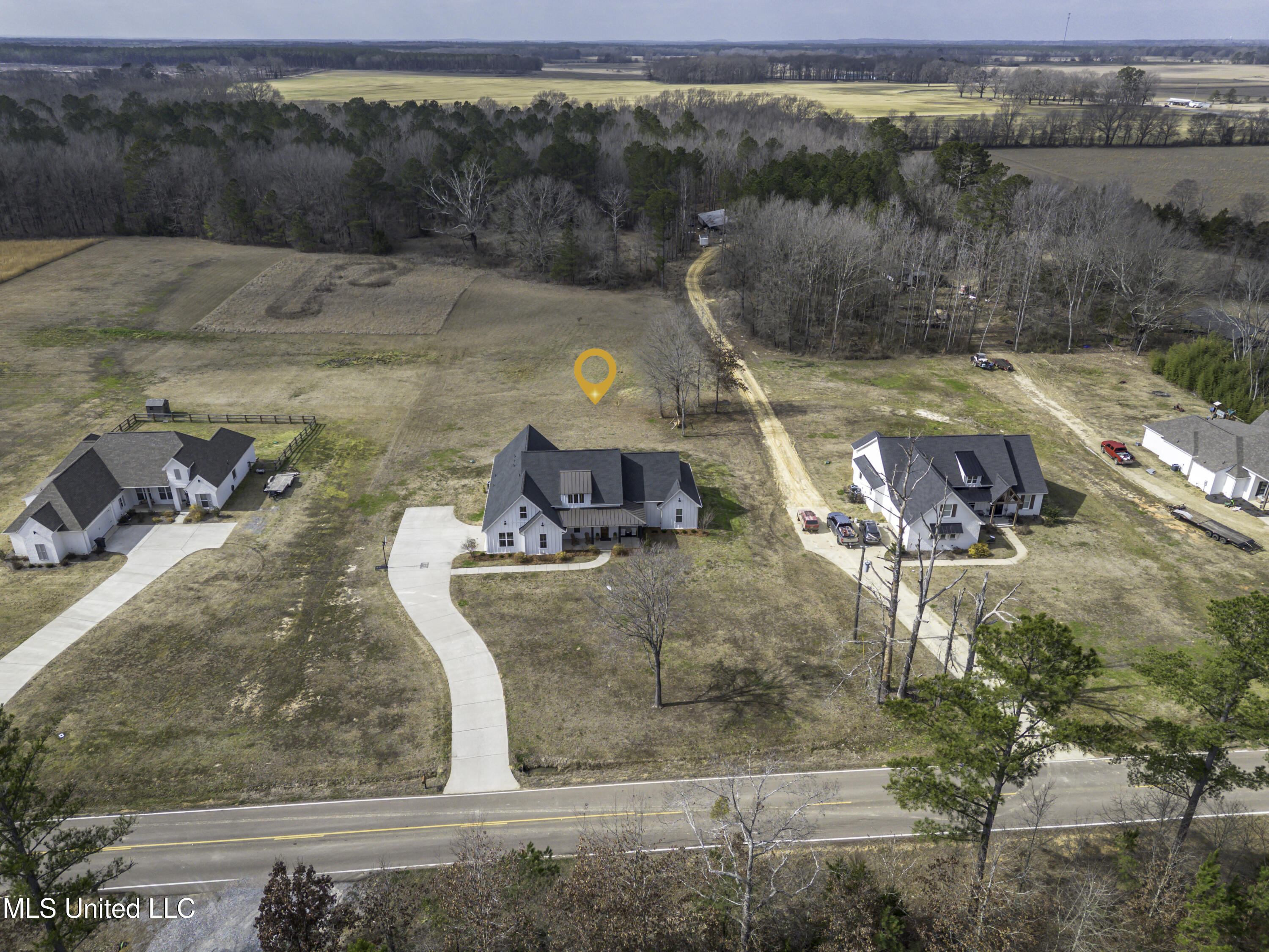 158 Harrell Road Pelahatchie, MS 39145 - Photo 6 of 80 158 Harrell Rd Drone-0373