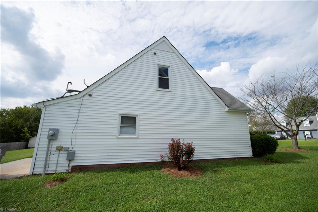 1644 Quillmark Road Winston-Salem, NC 27127 - Photo 8 of 24