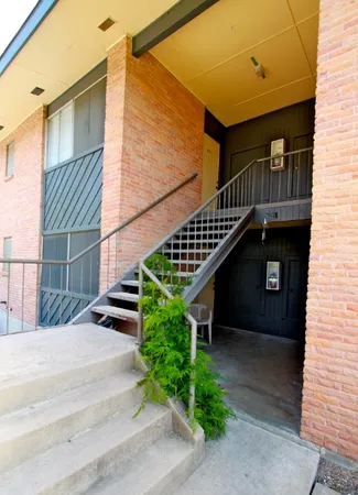 $1,500 | 3304 Red River Street, Unit 101, Austin, TX 78705
