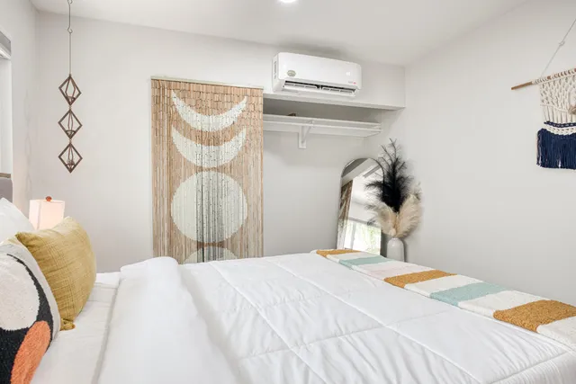 $2,450 | 61589 El Reposo Street, Joshua Tree, CA 92252