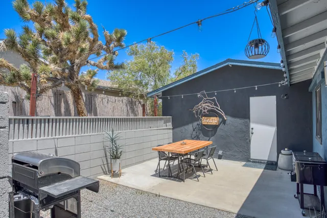 $2,450 | 61589 El Reposo Street, Joshua Tree, CA 92252