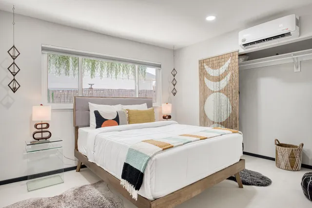 $2,450 | 61589 El Reposo Street, Joshua Tree, CA 92252