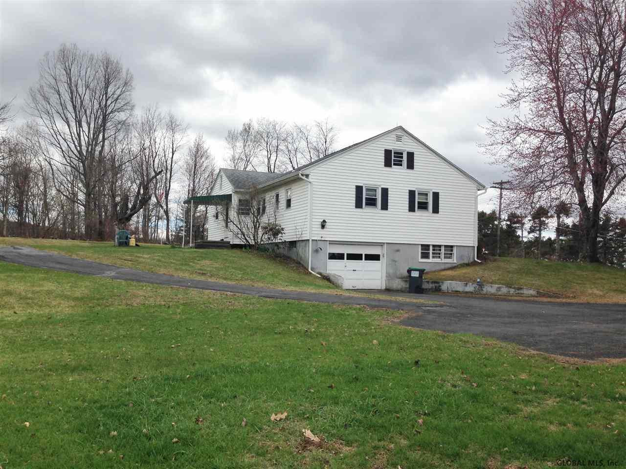 40 Millard Road Melrose, NY 12121 - Photo 3 of 17 Photo 3