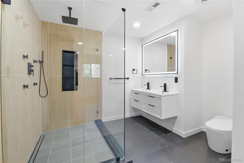 $700,000 | 1431 South Glencoe Street, Denver, CO 80222