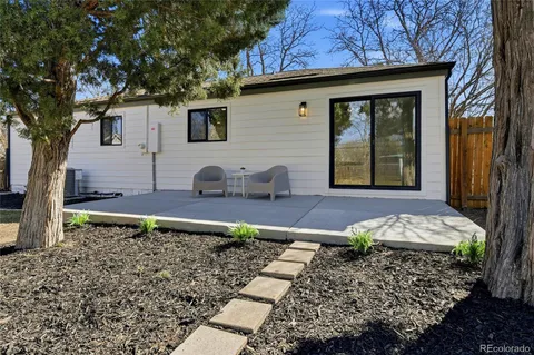 $700,000 | 1431 South Glencoe Street, Denver, CO 80222