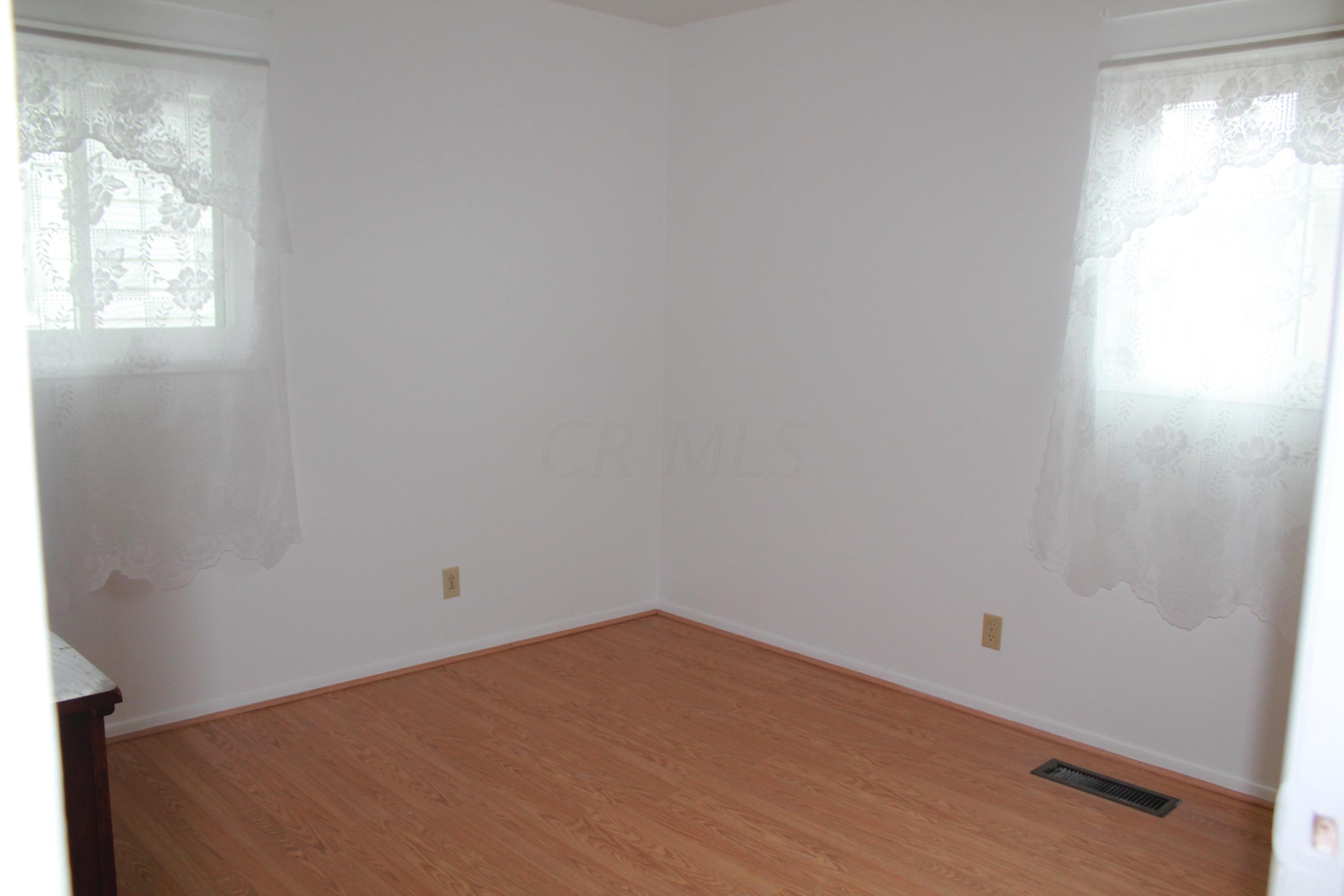 580 Ridgefield Road Newark, OH 43055 - Photo 12 of 16 Gallery Image 12