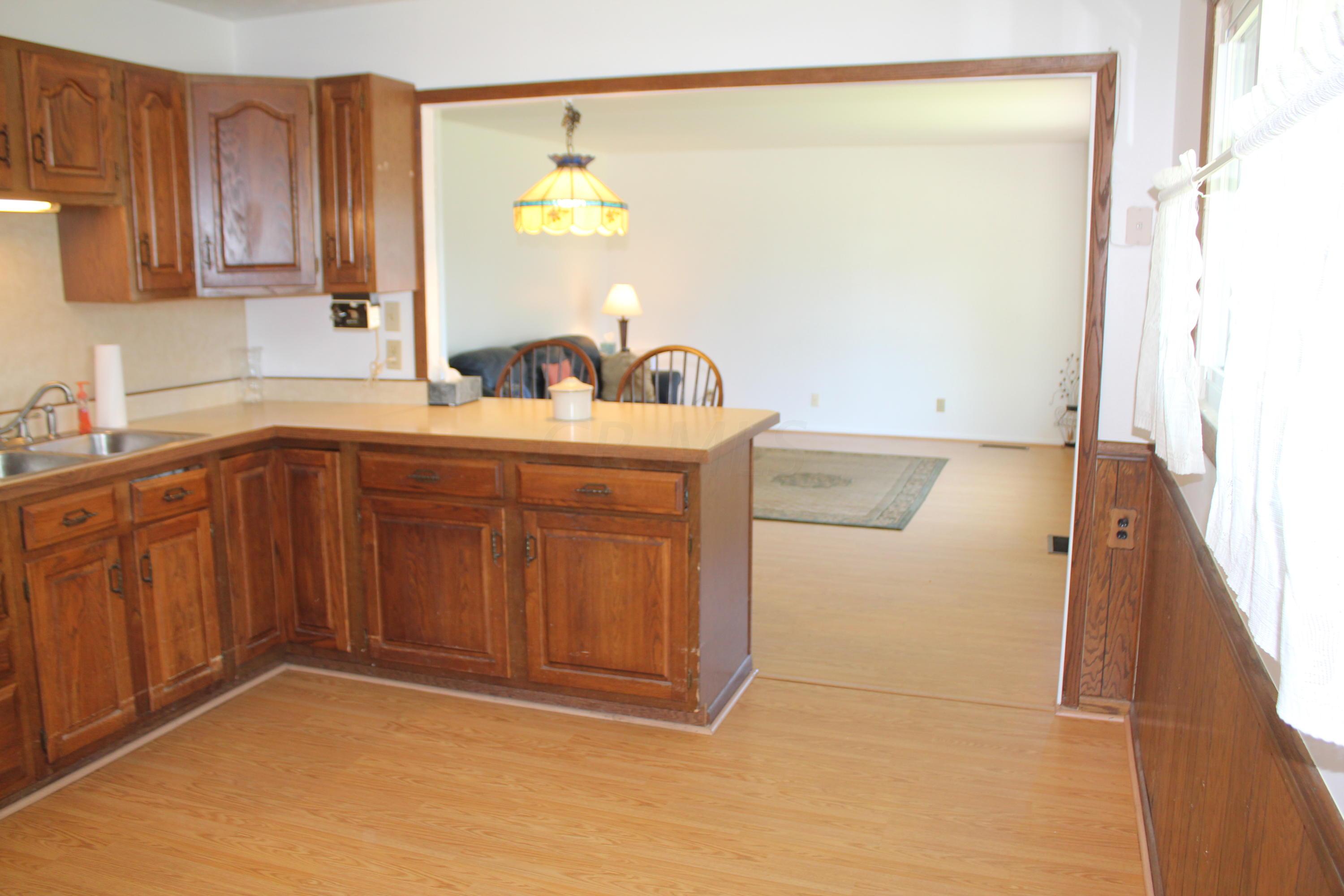 580 Ridgefield Road Newark, OH 43055 - Photo 5 of 16 Gallery Image 5