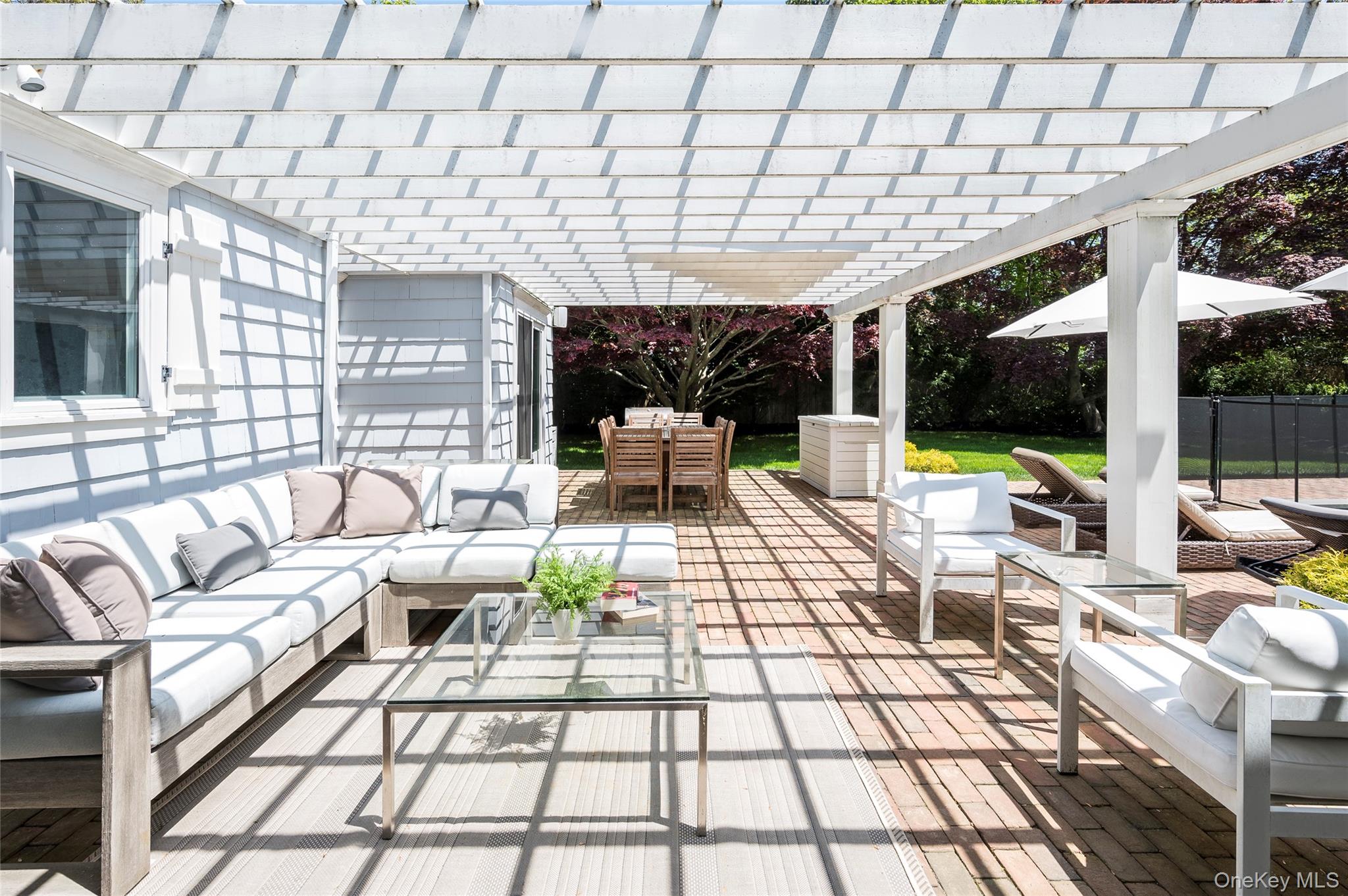 89 South Road Westhampton Beach, NY 11978 - Photo 7 of 22