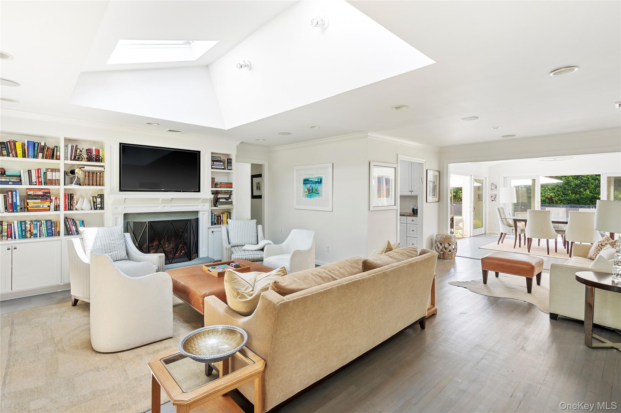 89 South Road Westhampton Beach, NY 11978 - Photo 10 of 22