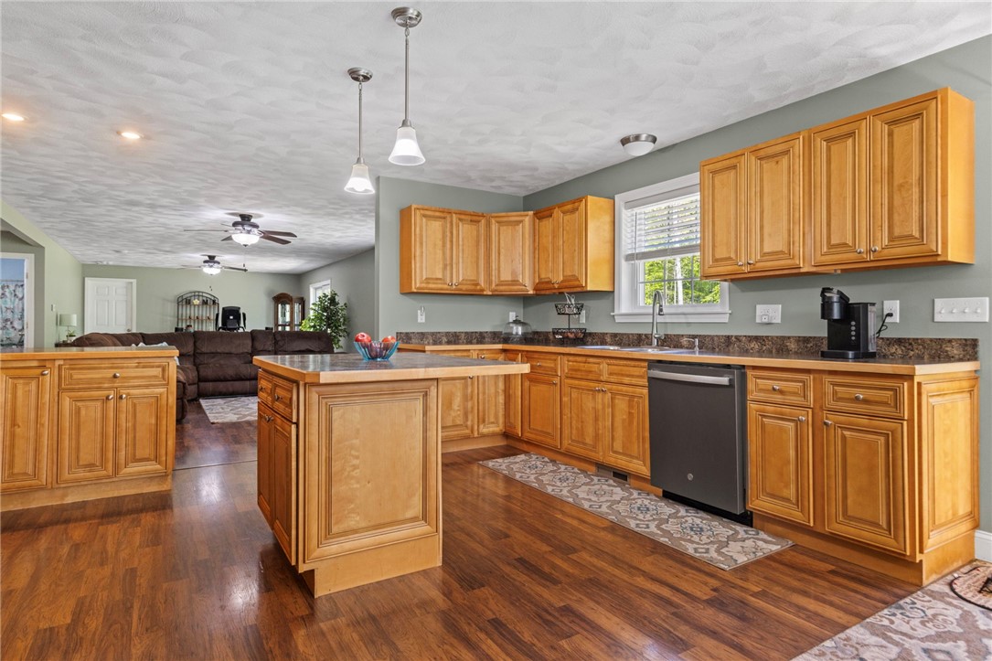 799 Chestnut Hill Road Glocester, RI 02814 - Photo 14 of 45