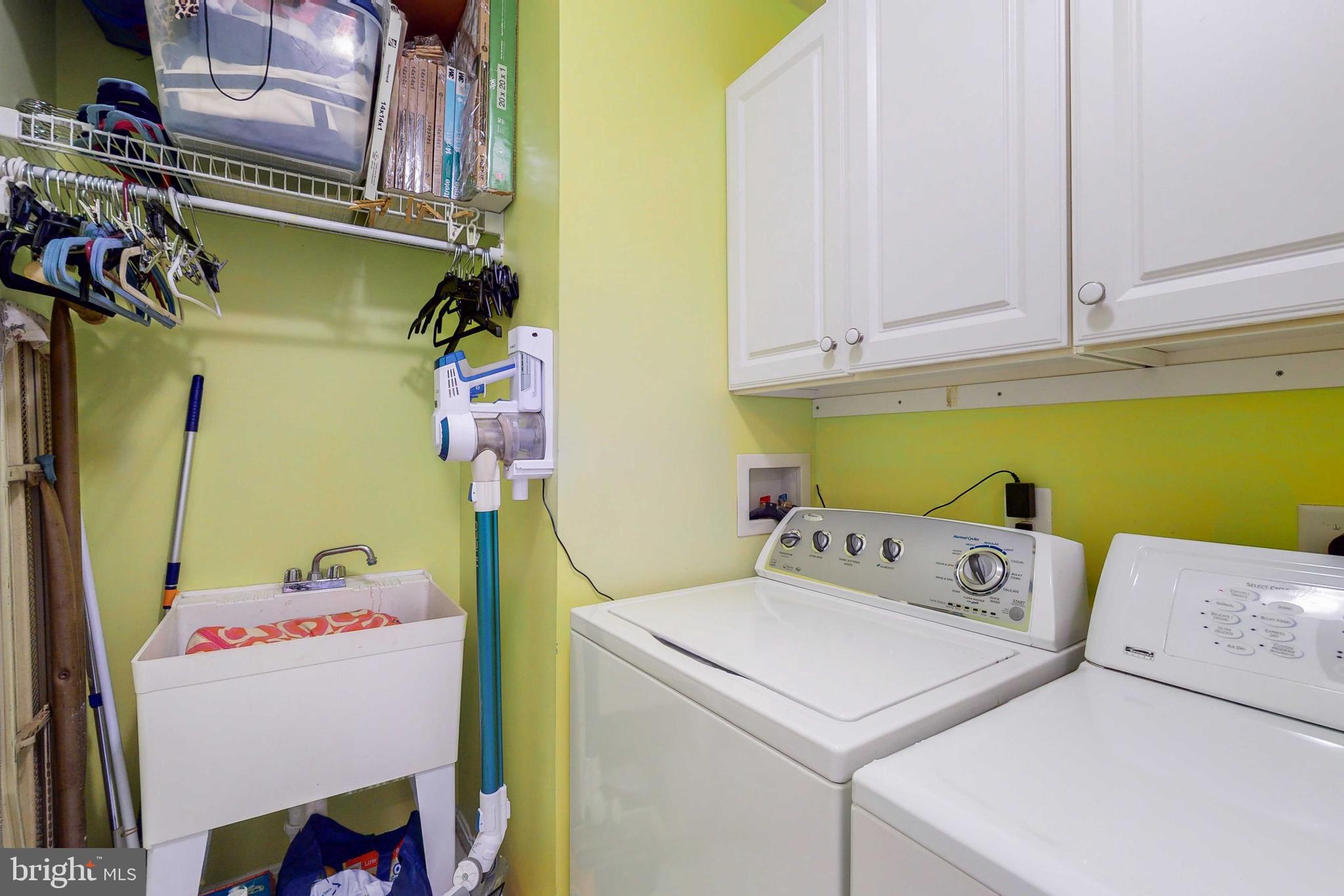 14326 Ashleigh Greene Road Boyds, MD 20841 - Photo 21 of 51 Bedroom Level Laundry