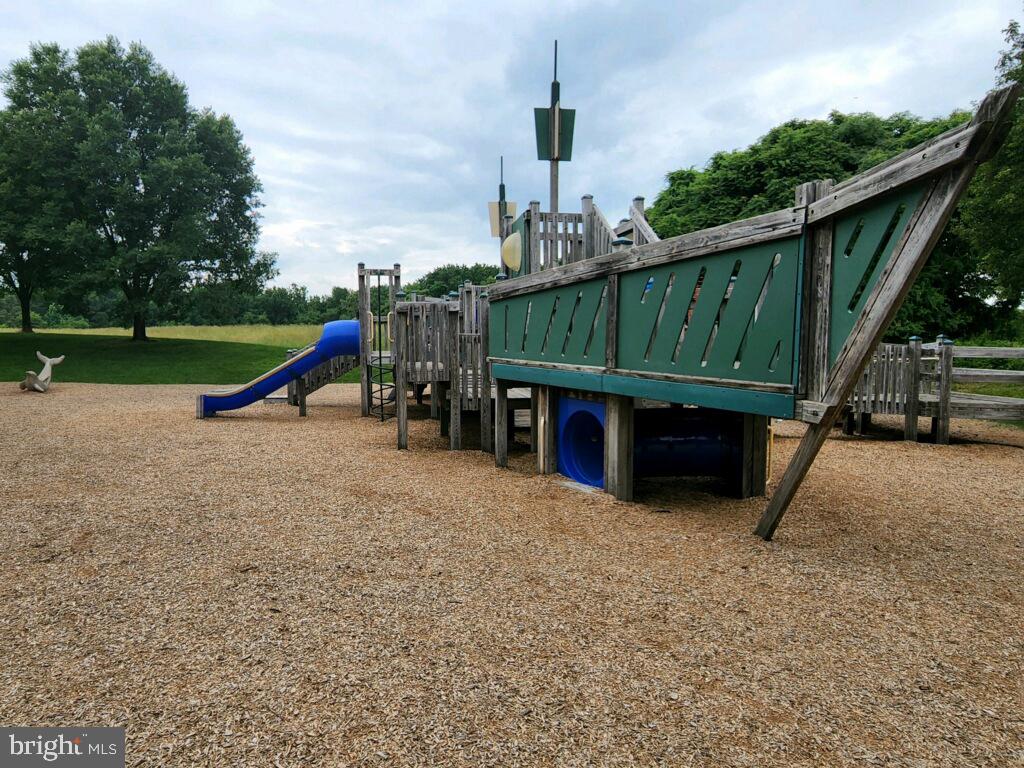 14326 Ashleigh Greene Road Boyds, MD 20841 - Photo 49 of 51 Ship play ground