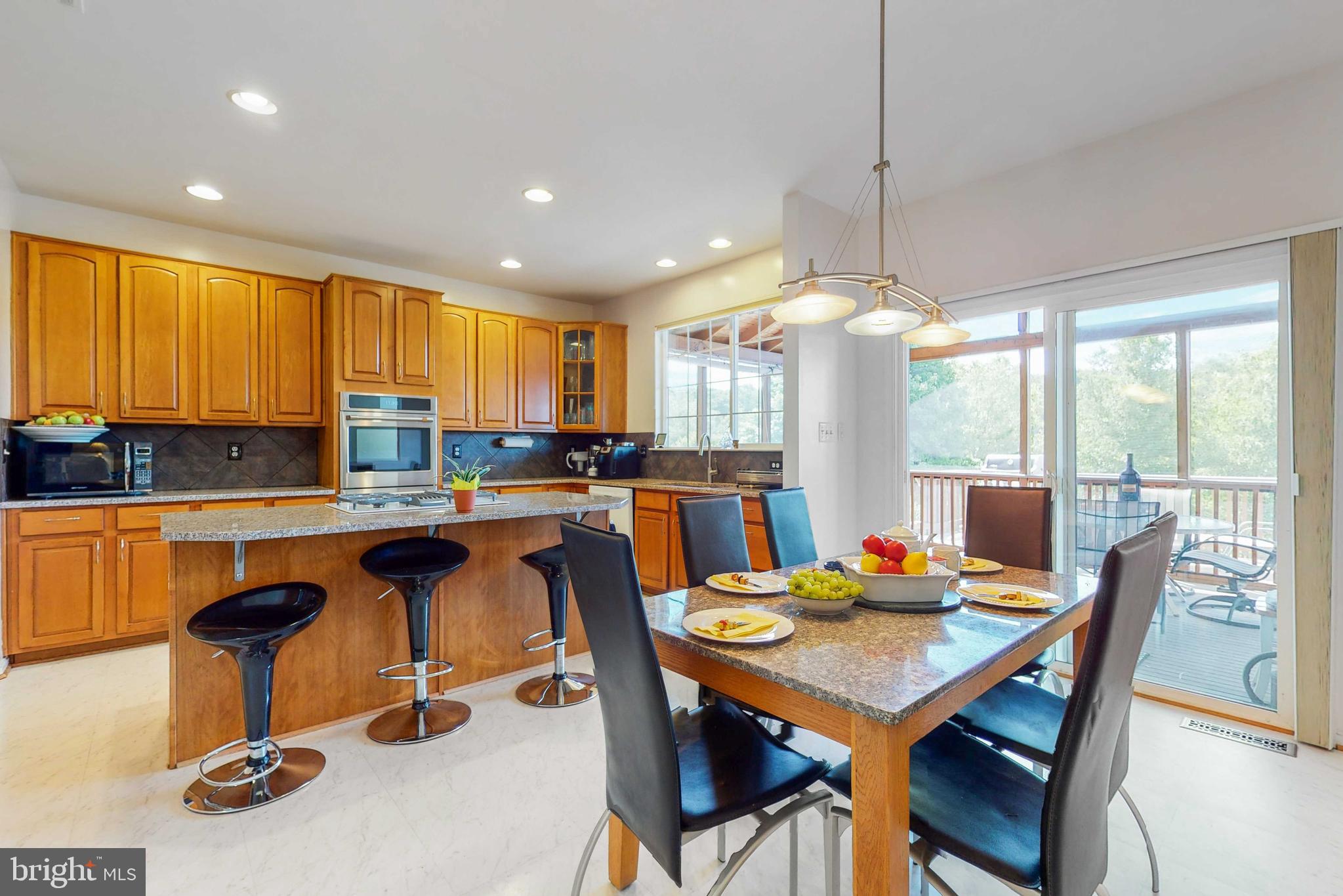 14326 Ashleigh Greene Road Boyds, MD 20841 - Photo 10 of 51 Kitchen with Island